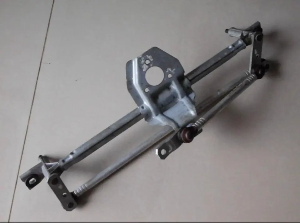 Maquina limpiaparabrisa corsa 2 montana original Usada