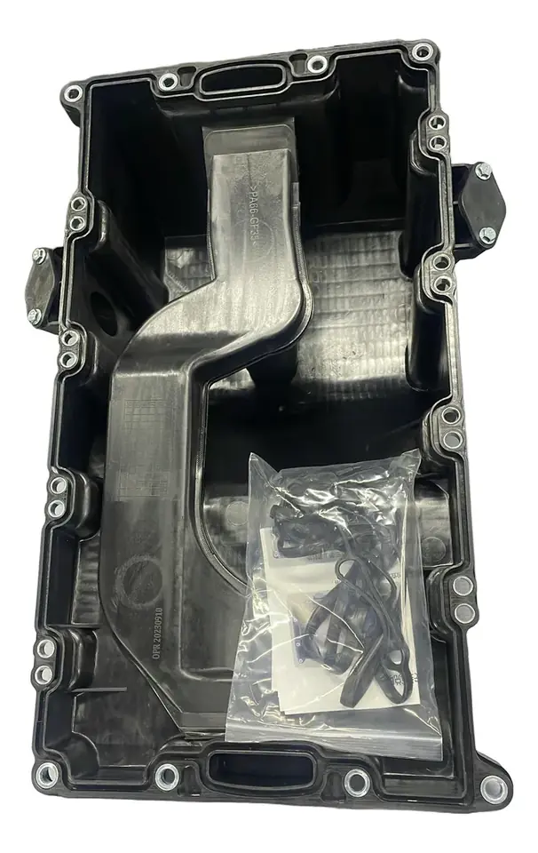 Carter de aceite de motor Cummins Isf 3.8 5302031 delivery 9.170 11.180 18/23