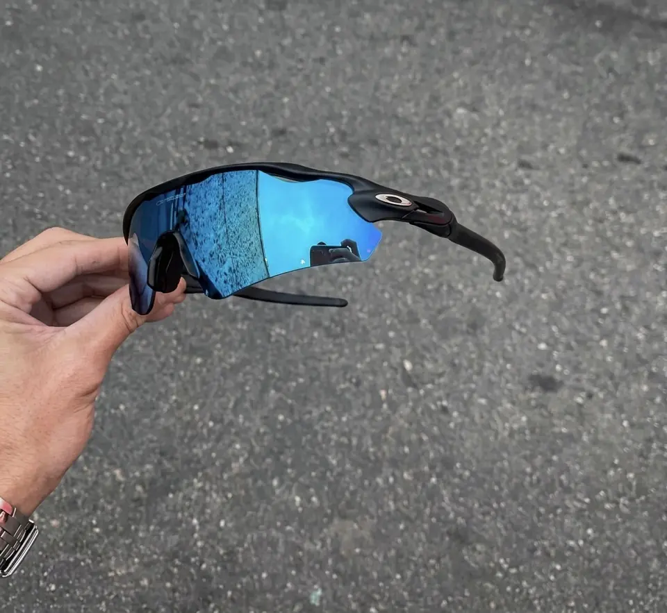 REV PREMIUM 18