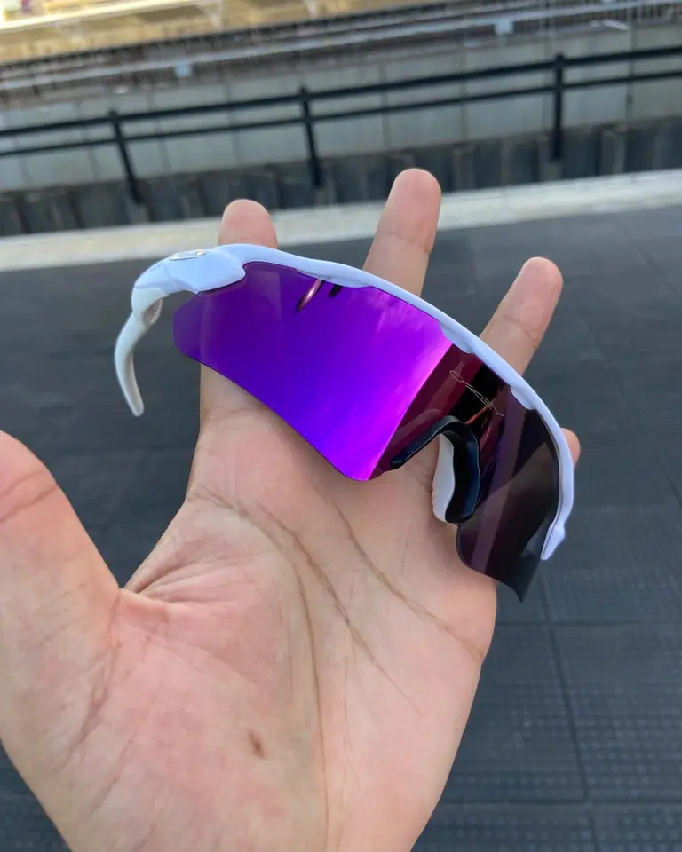 REV PREMIUM 8