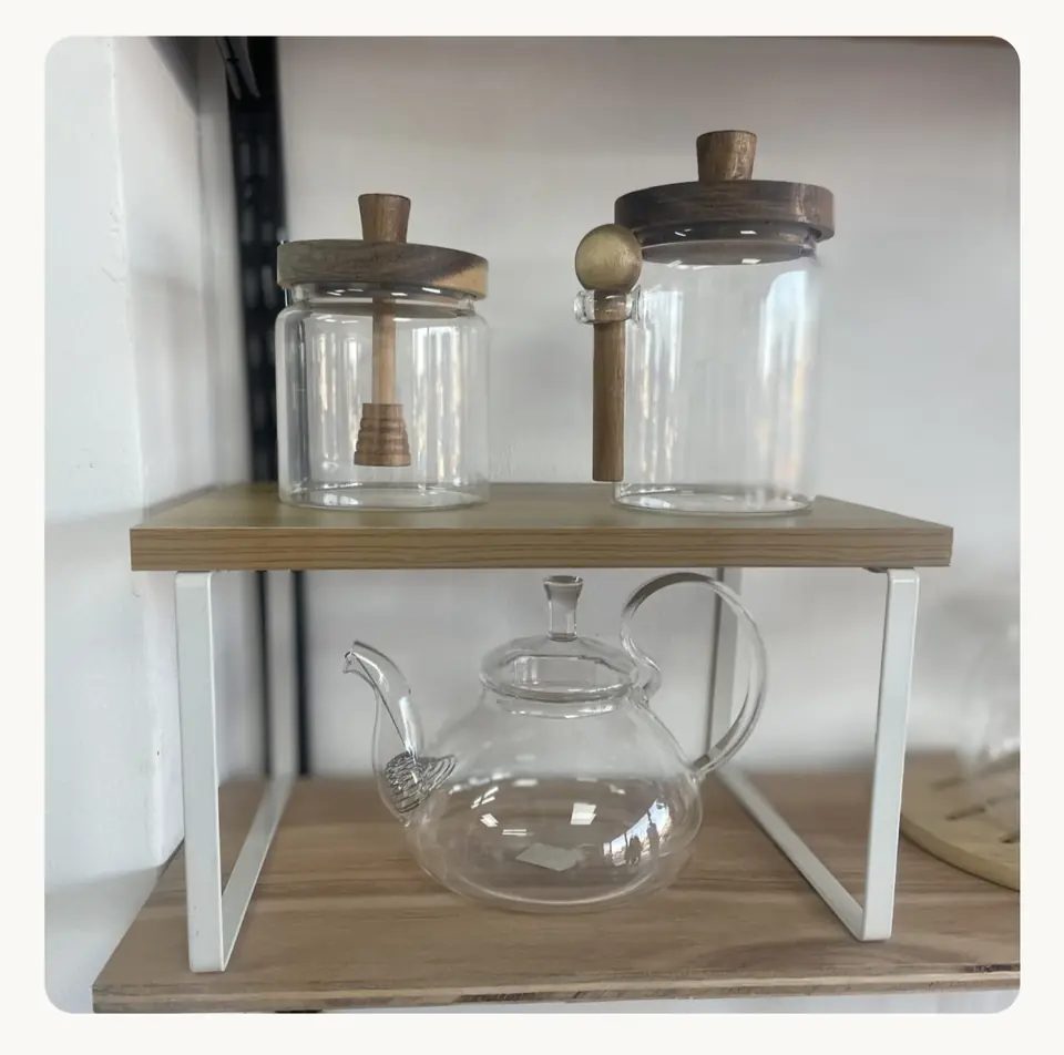 Estante simple blanco – metal y madera
