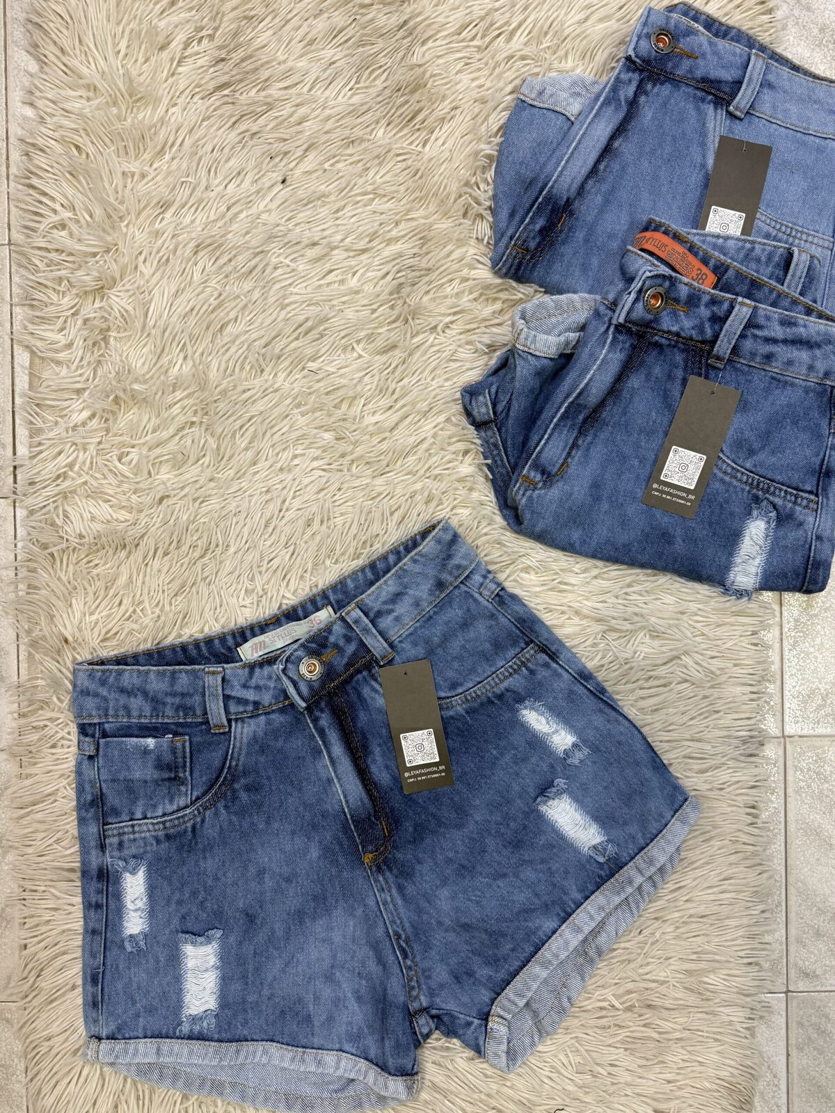 Short Jeans