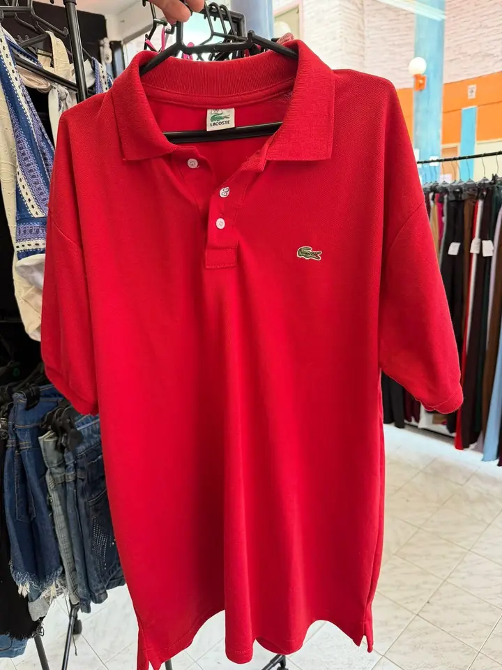 Remera de cuello