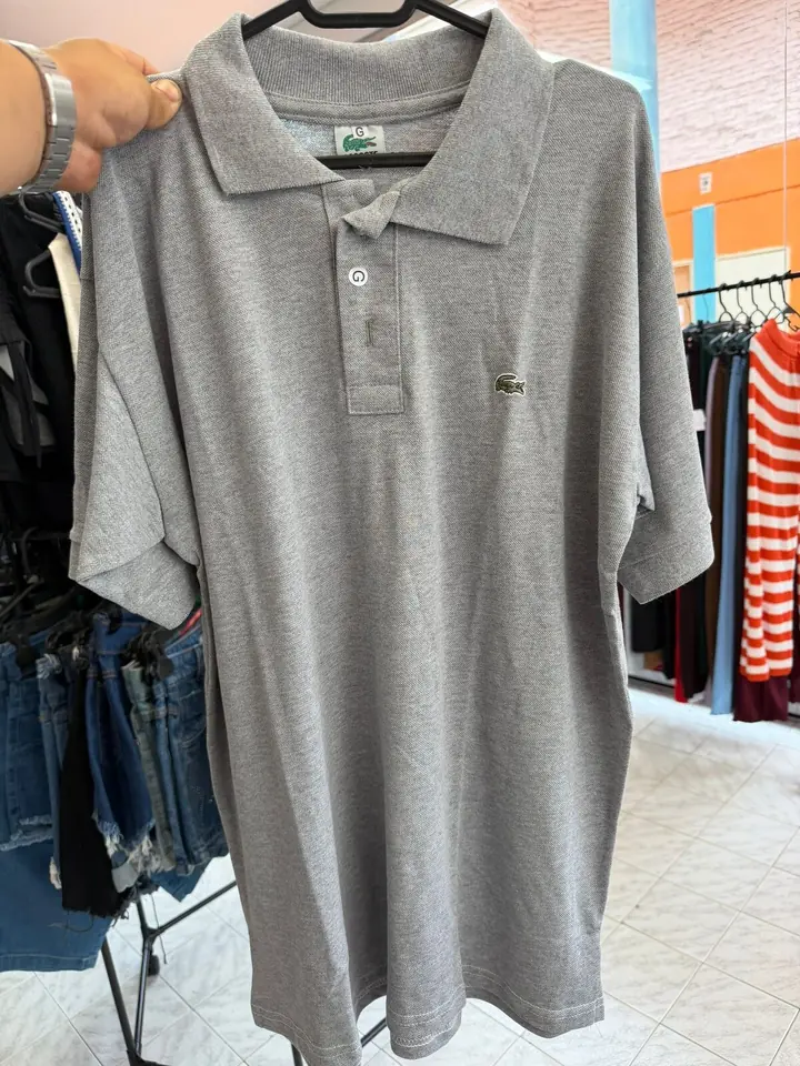 Remera de cuello