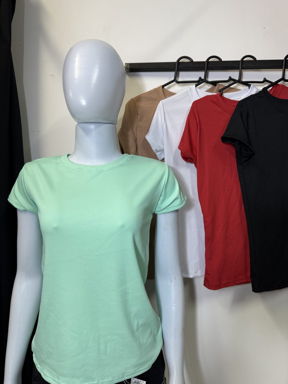 Blusas básicas