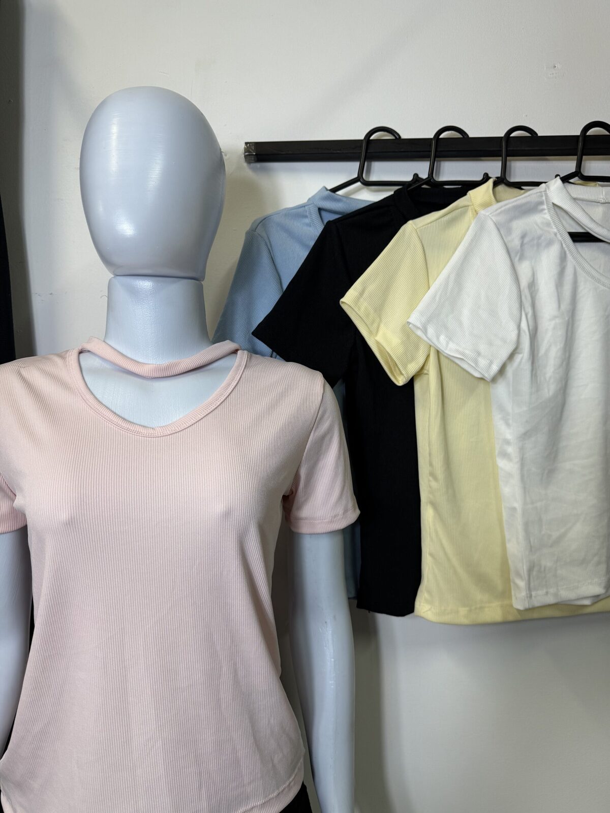 Blusa cuello abierto