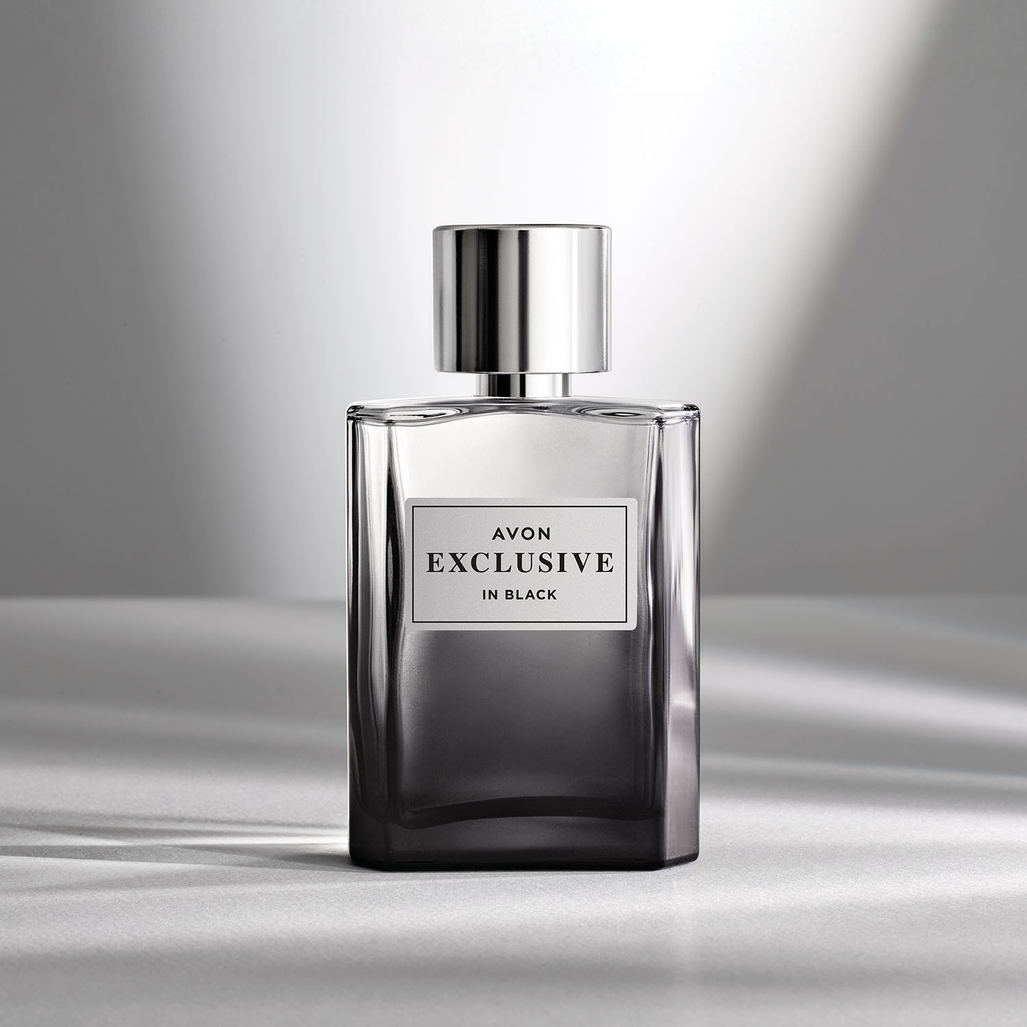 Exclusivo in Black