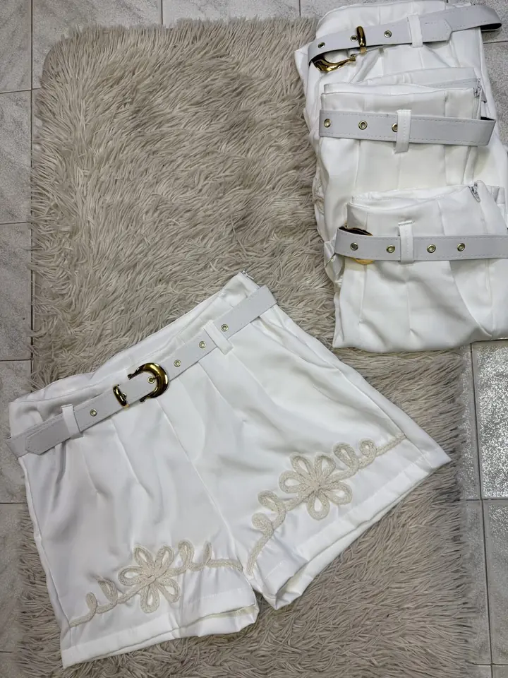 Short Bordado Blanco