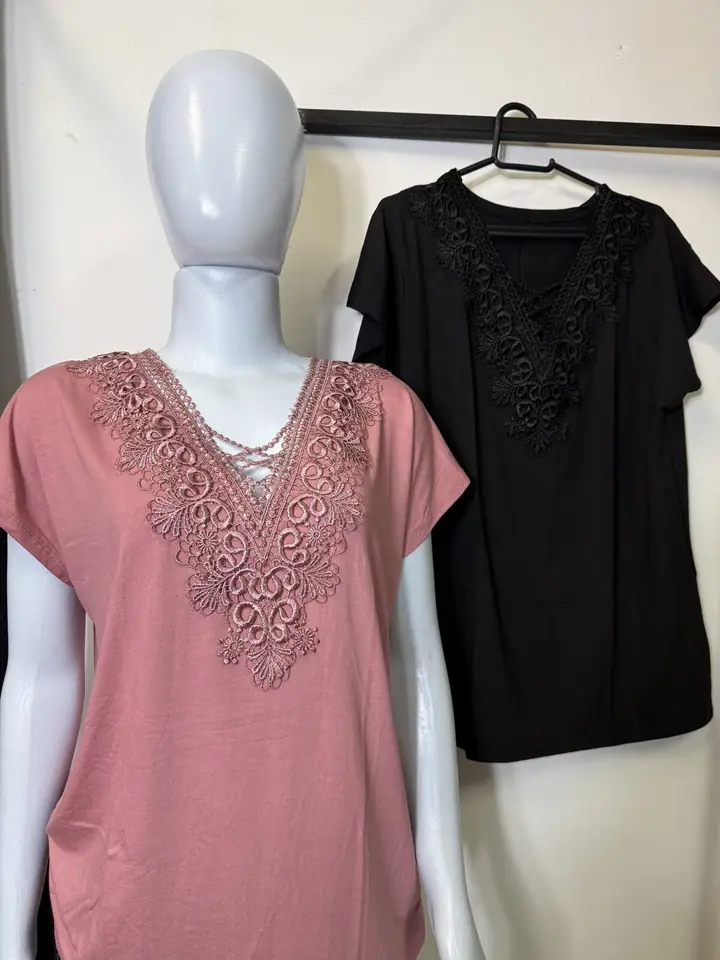 Blusa detallada