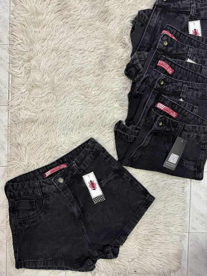 Short Jeans
