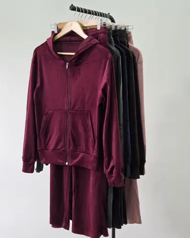 Conjunto plush