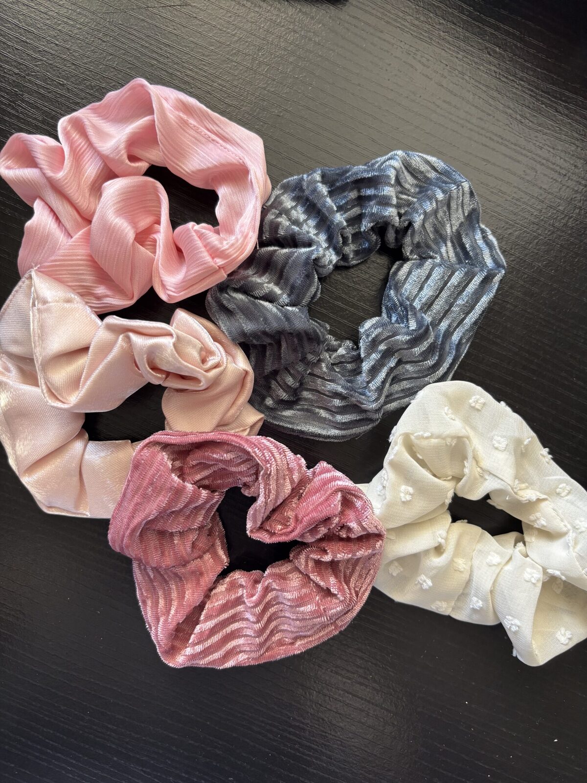 Scrunchies🎀