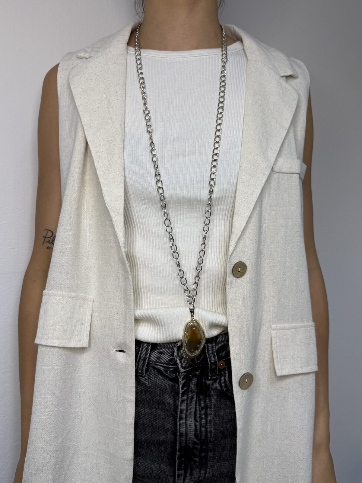 Collar piedra marrón