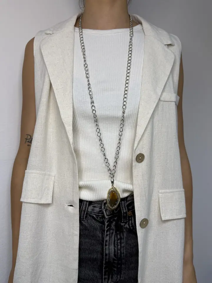 Collar piedra marrón