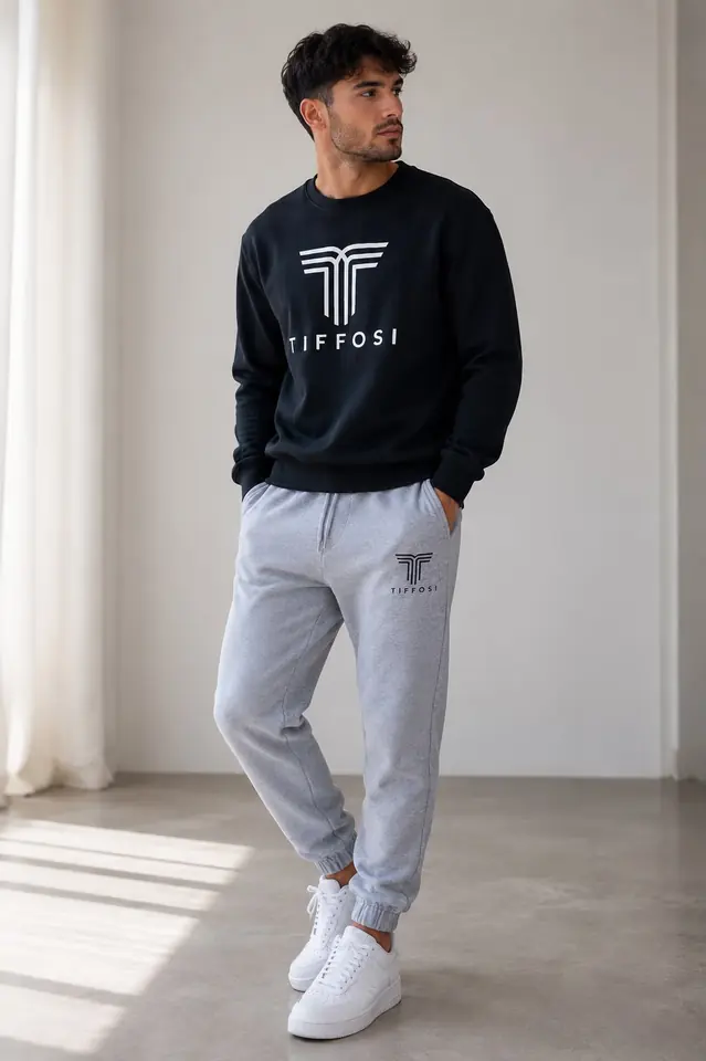 Conjunto Deportivo Negro y Gris