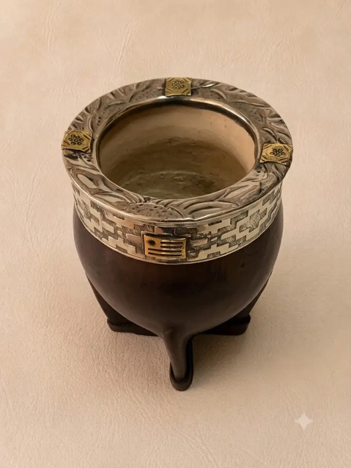 Mate Imperial de Calabaza con Aplique en Bronce Bandera de Uruguay