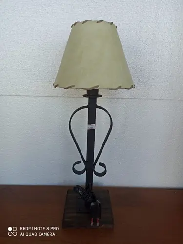 VELADORA DE HIERRO MH