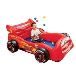 COCHE INFLABLE CARS CON BOLAS