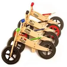 BICICLETA DE MADERA CHIVITA