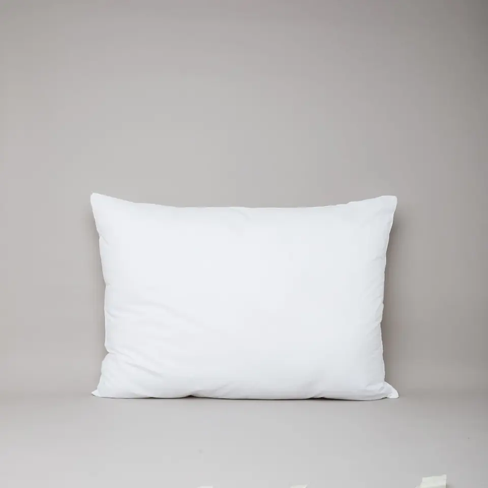 ALMOHADA ECO IMPERMEABLE 45X65CM POLLIESTER