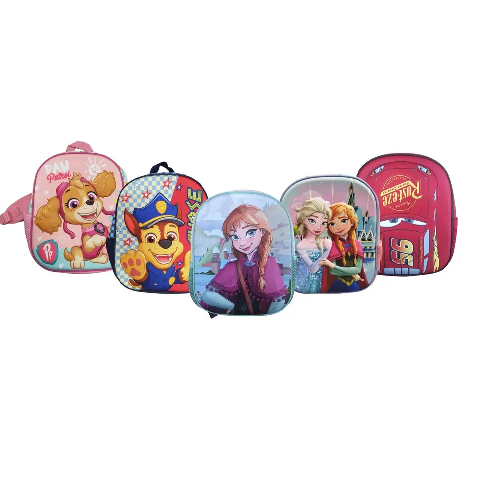 Mochila Infantil Cars 3D Tafeta 30 X 24 X 9 Cm Escolar Varios Personajes