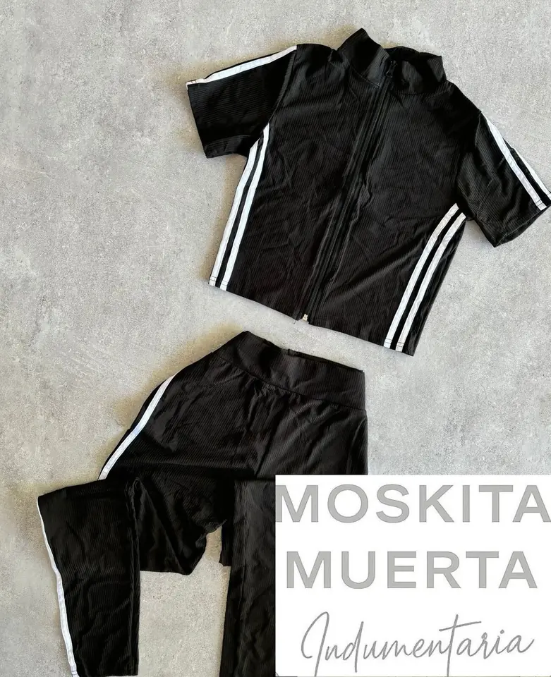 Conjunto deportivo dos lineas