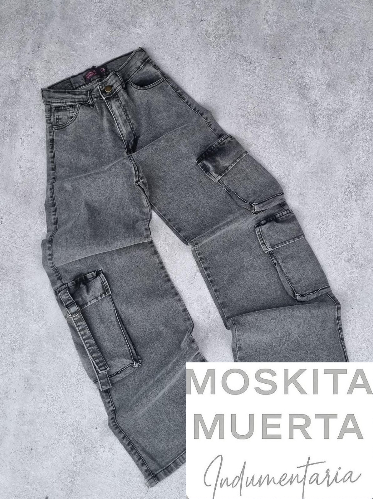 Pantalon Cargo tres Bolsillos Gris