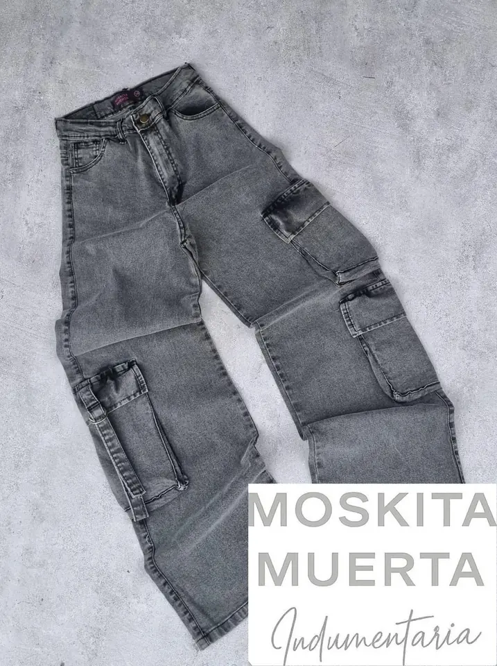 Pantalon Cargo tres Bolsillos Gris