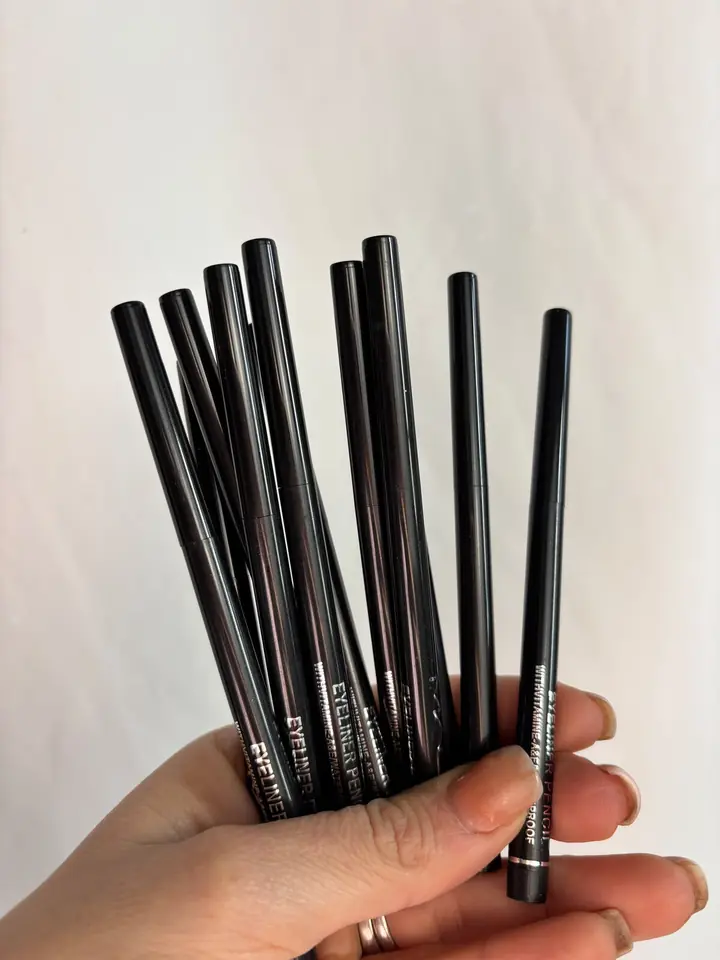Delineador cremoso retractil mac