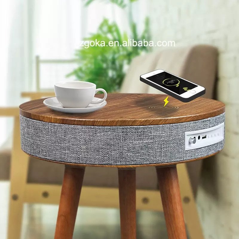 Mesa con parlantes bluetooth y cargador BS-01