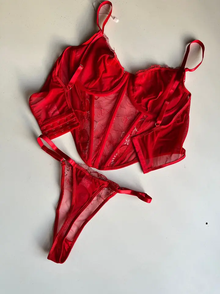 Corset con tanga