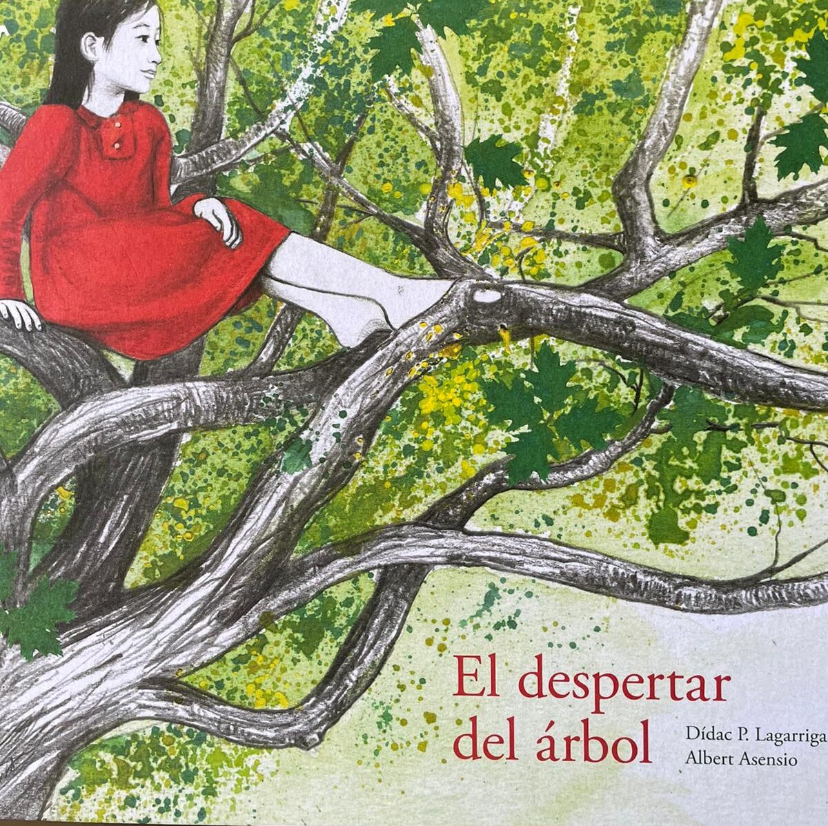 El  despertar del árbol
