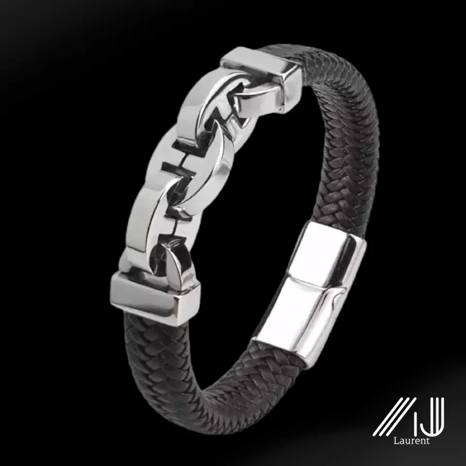 AJ Ferret Black