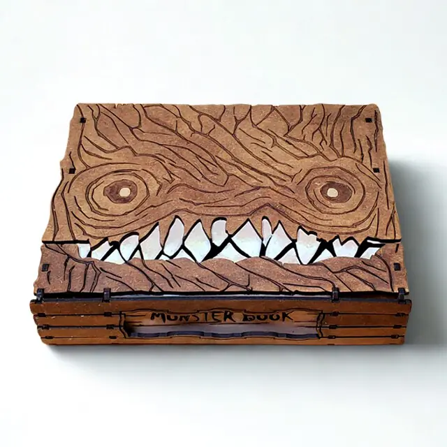 Monster Book – Caja Organizadora & Bandeja de Dados