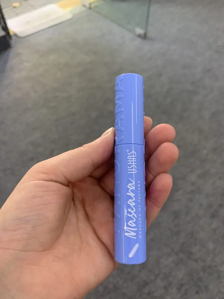 Rímel azul WPF