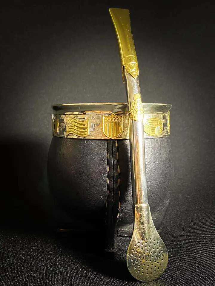 MATE IMPERIAL CARBONERO