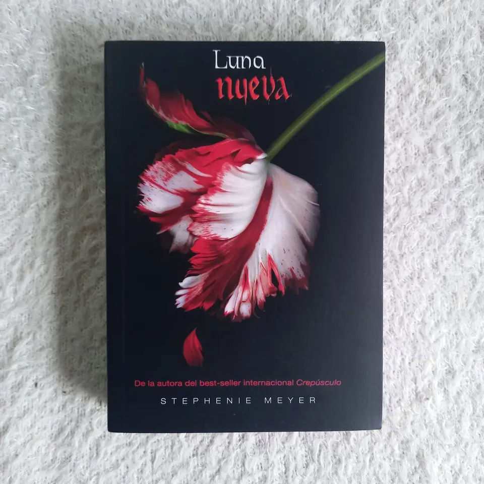 Luna nueva. Stephenie Meyer