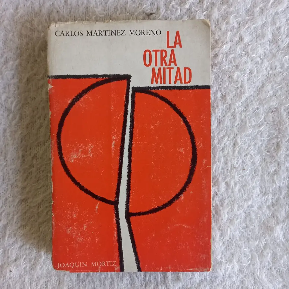 La otra mitad. Carlos Martínez Moreno