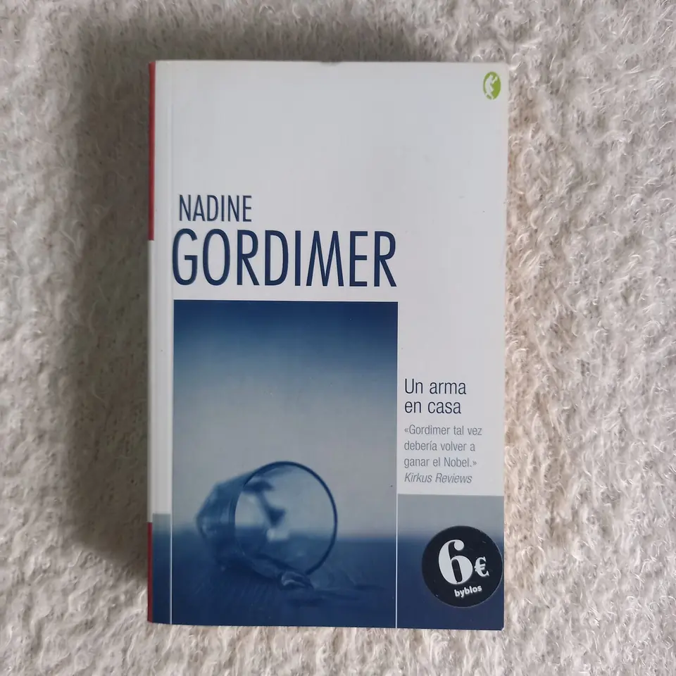 Un arma en casa. Nadine Gordimer