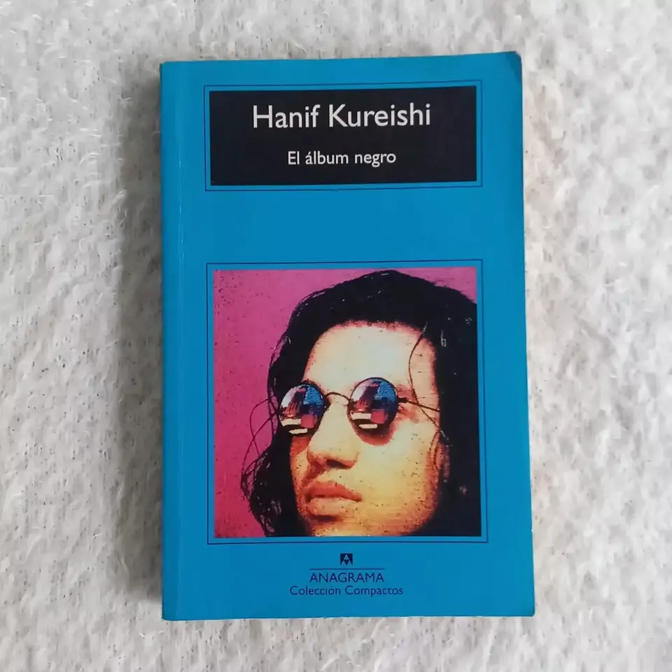 El álbum negro. Hanif Kureishi