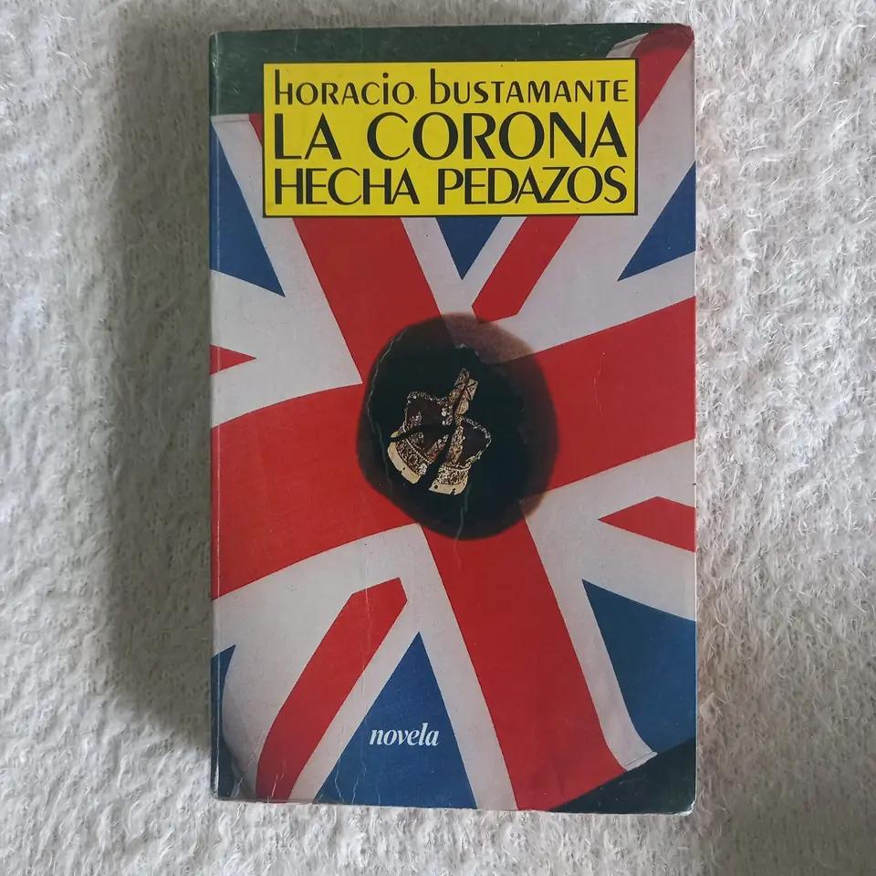 La corona hecha pedazos. Horacio Bustamante