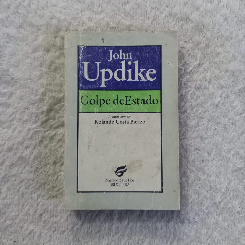 Golpe de estado.  John Updike
