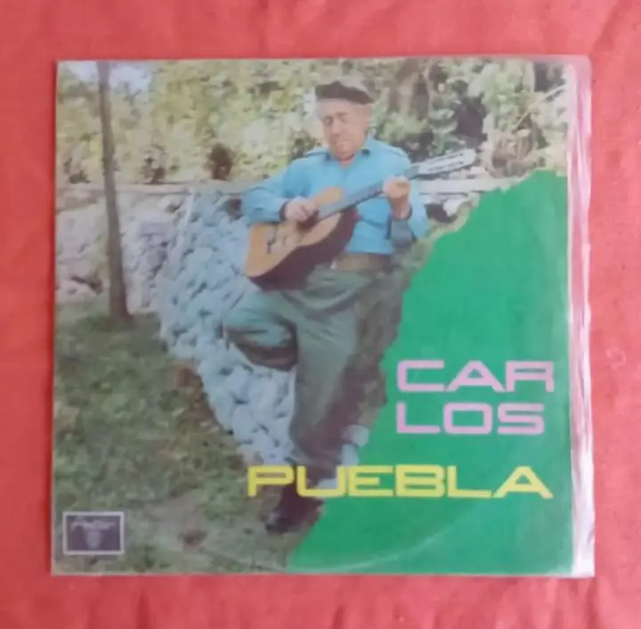 Cronología musical de la revolución cubana en la voz de Carlos Puebla y sus tradicionales.. Carlos Puebla