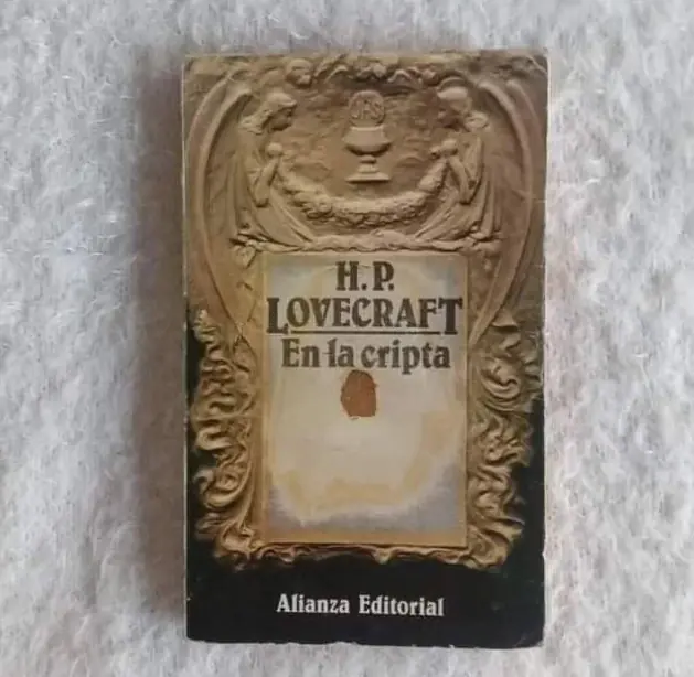 En la cripta. H P Lovecraft