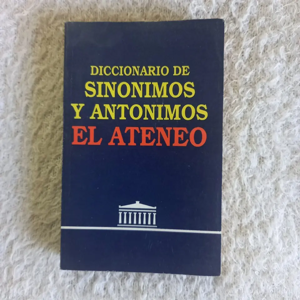 Diccionario de sinónimos y antónimos El Ateneo