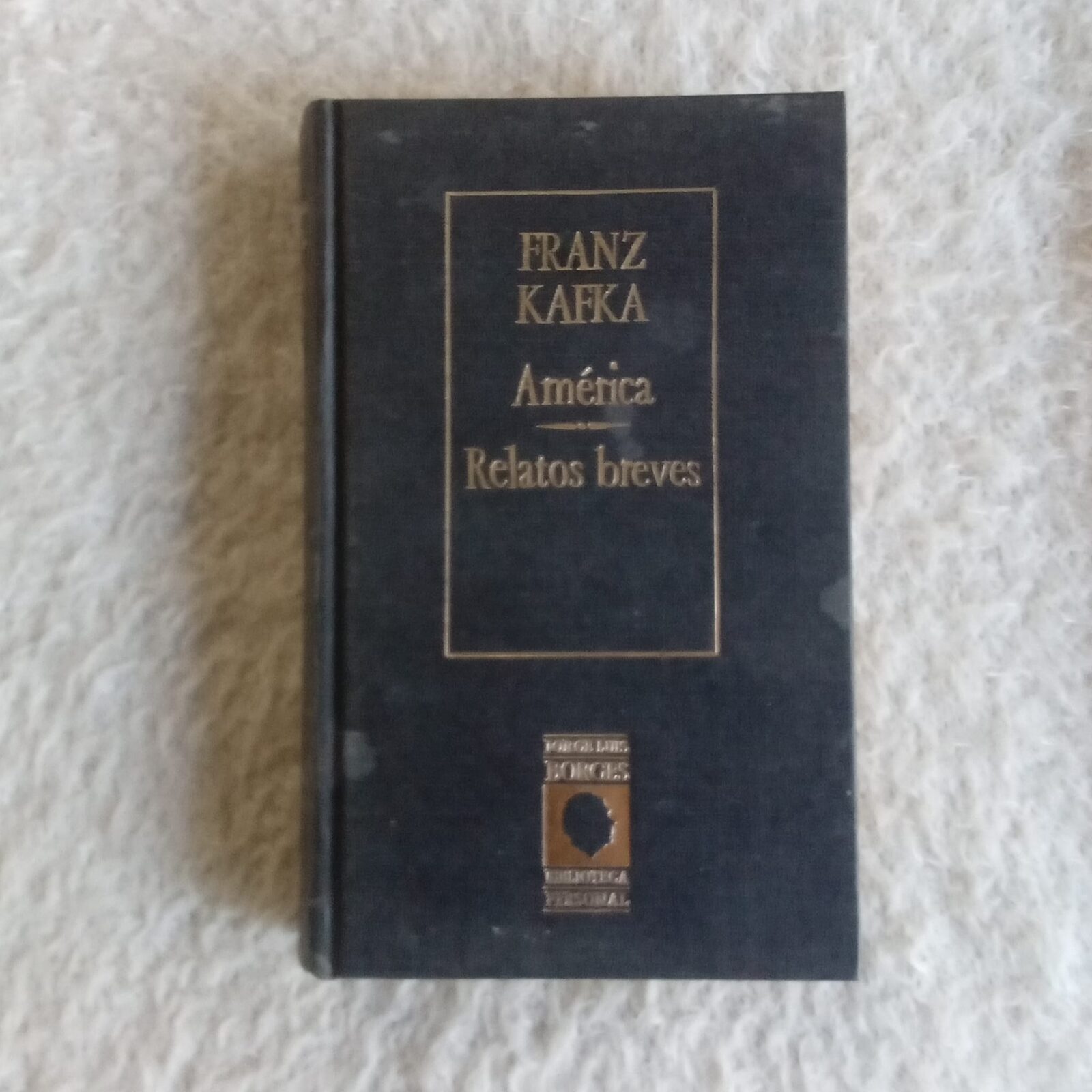 America. Relatos breves.  Franz Kafka
