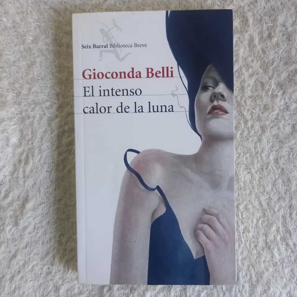 El intenso calor de la luna. Gioconda Belli