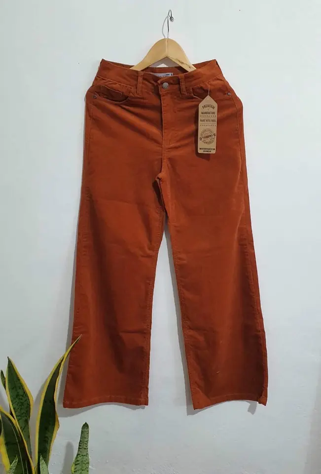 Pantalón en Pana Wide Leg Stabro's