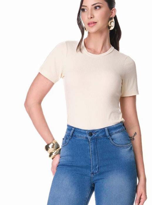 0688/010  Blusa básica
