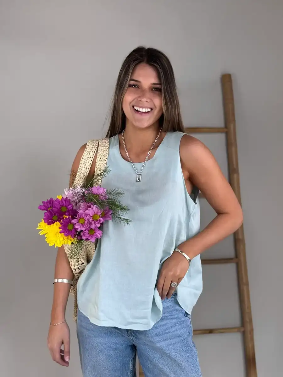 Musculosa en lino Trapecio